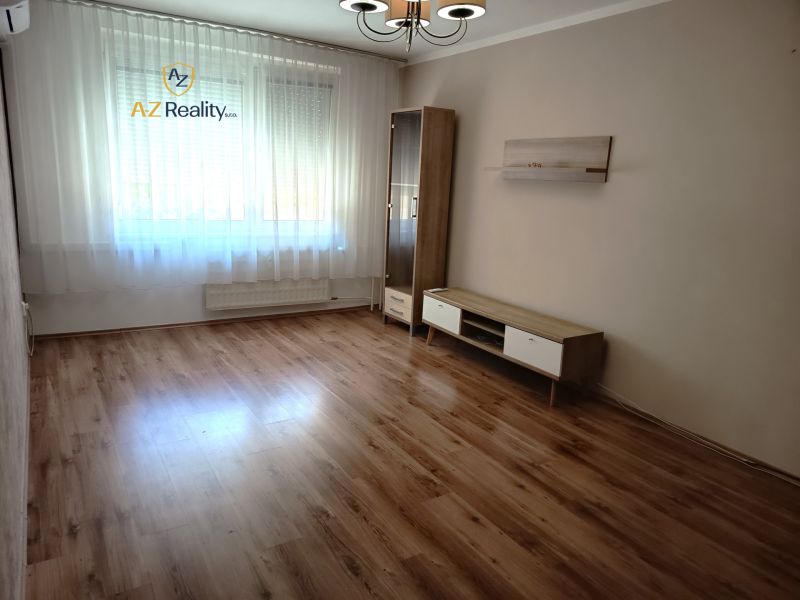 Rent Two bedroom apartment, Two bedroom apartment, Nové Zámky, Slovaki