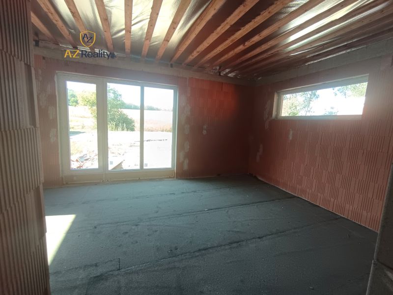 For sale: 2 new buildings under construction in the village of Čechy
