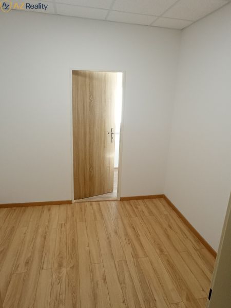 Rent Storehouses and Workshops, Storehouses and Workshops, Komárno, Sl