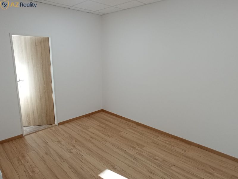 Rent Storehouses and Workshops, Storehouses and Workshops, Komárno, Sl