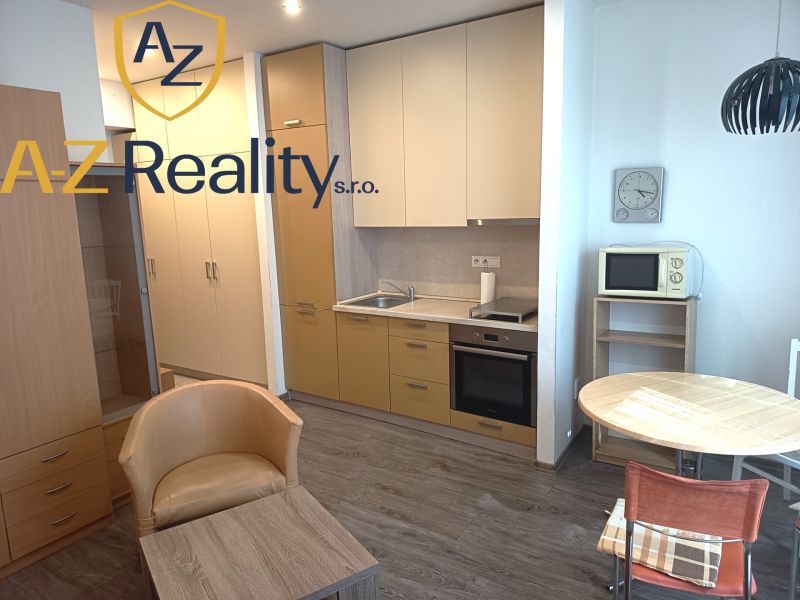 Rent Single studio, Single studio, Nové Zámky, Slovakia
