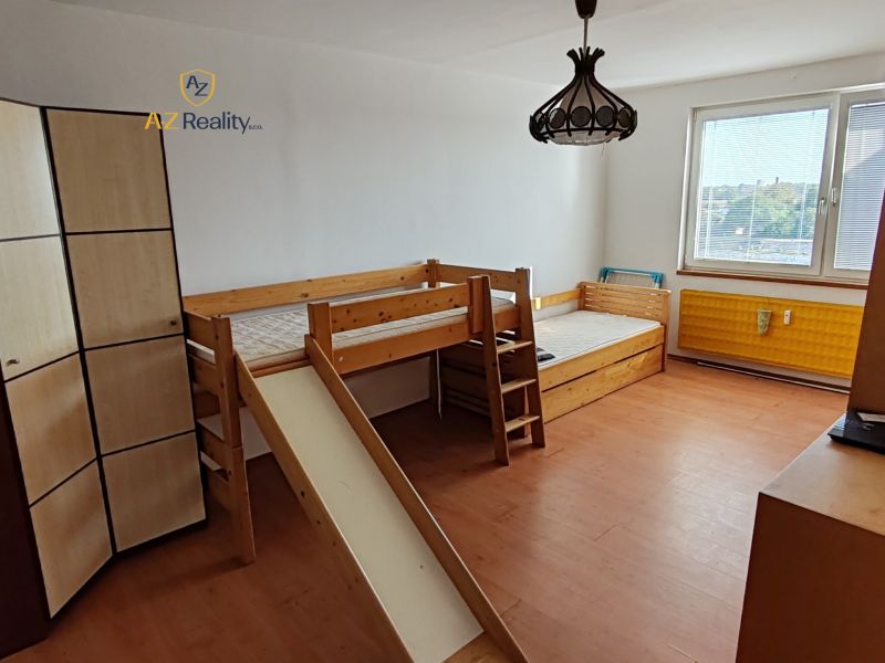 Sale Three bedroom apartment, Three bedroom apartment, Komárno, Slovak