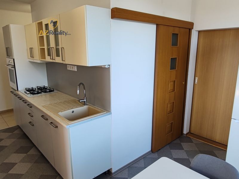Rent Two bedroom apartment, Two bedroom apartment, Mederčská, Komárno,