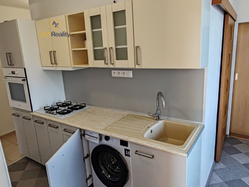 Rent Two bedroom apartment, Two bedroom apartment, Mederčská, Komárno,