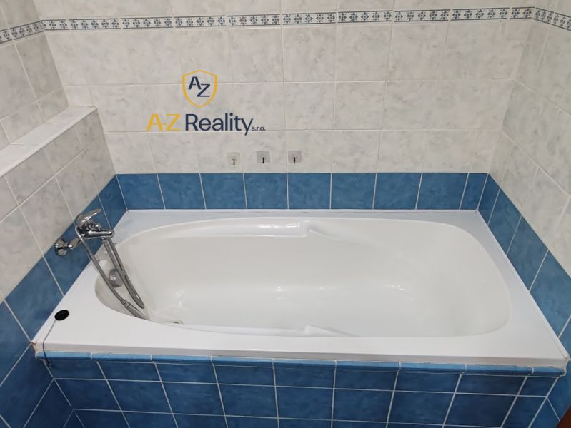 Rent One bedroom apartment, One bedroom apartment, Sústružnícka, Komár