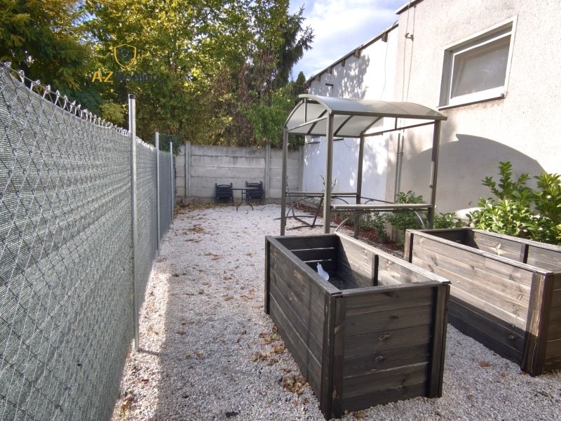 Sale Three bedroom apartment, Three bedroom apartment, Nové Zámky, Slo