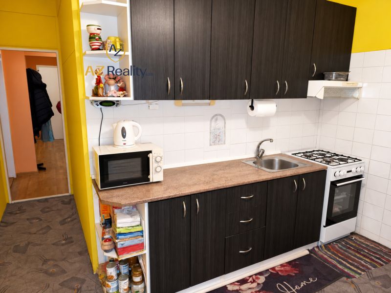 Spacious 2-Room Apartment with Balcony in Nové Zámky